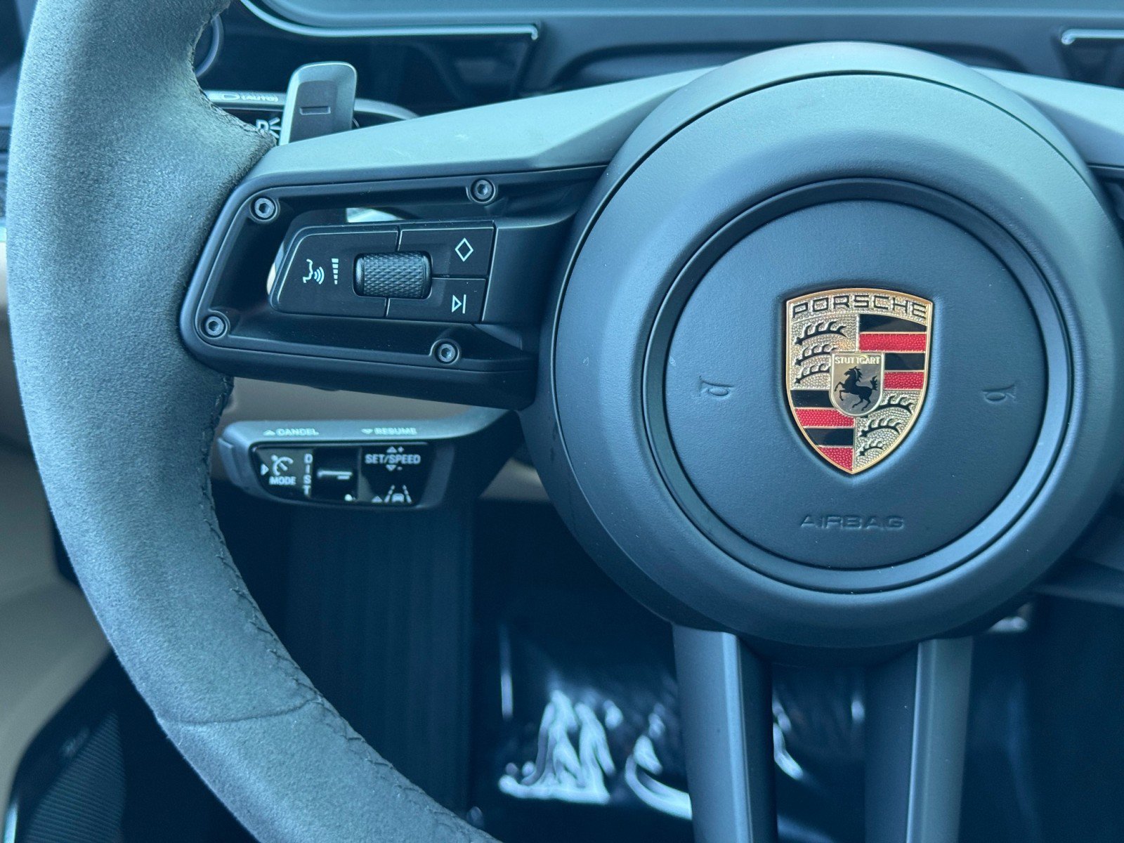 2024 Porsche Cayenne Turbo