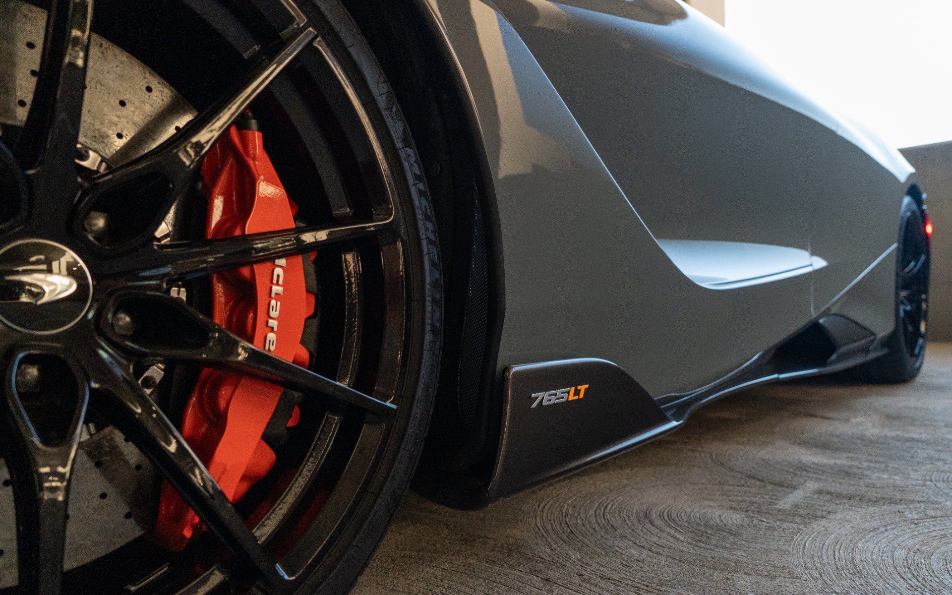 Used 2021 McLaren 765LT photo 20