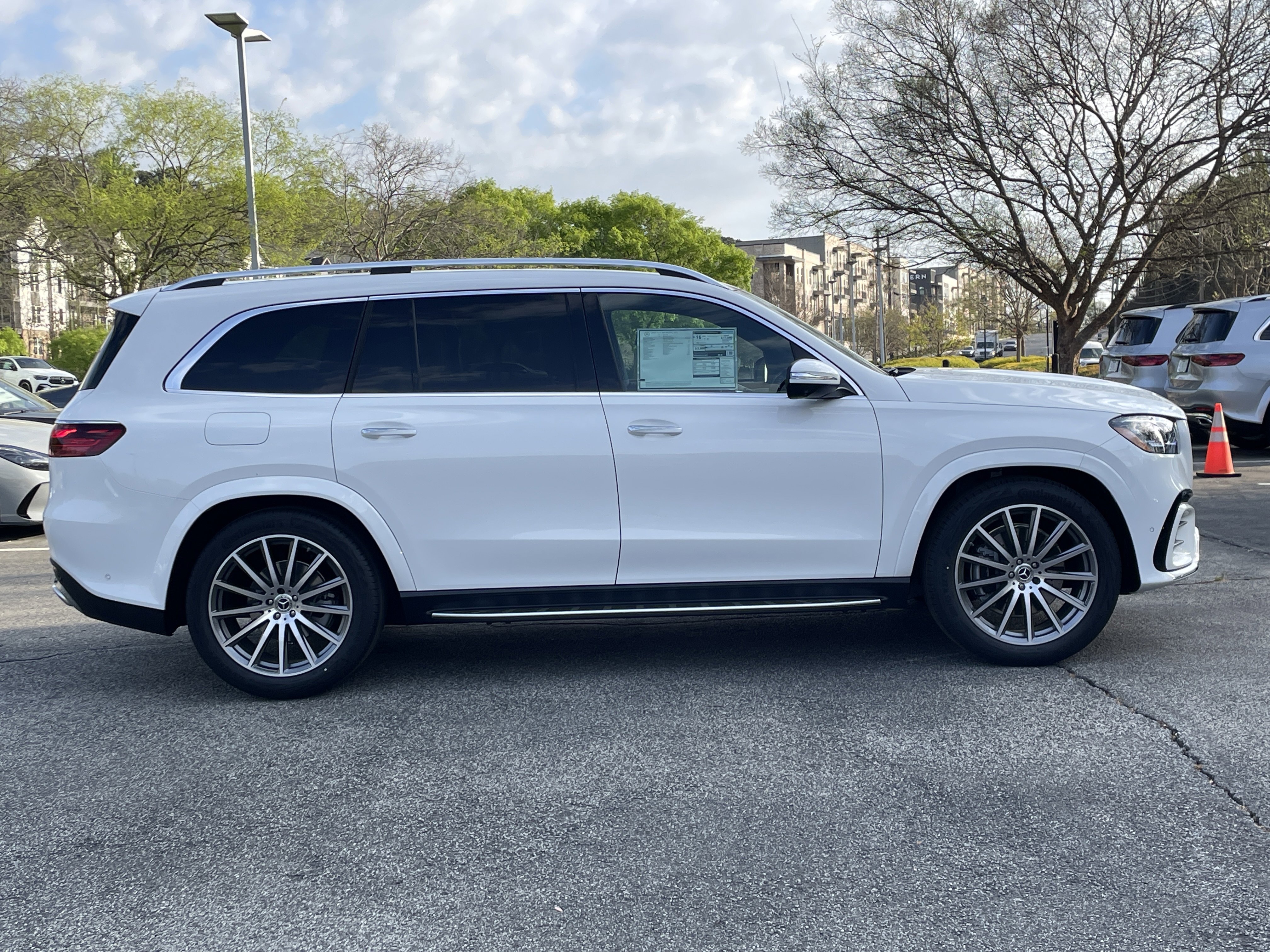 2026 Mercedes-Benz GLS 580 4MATIC
