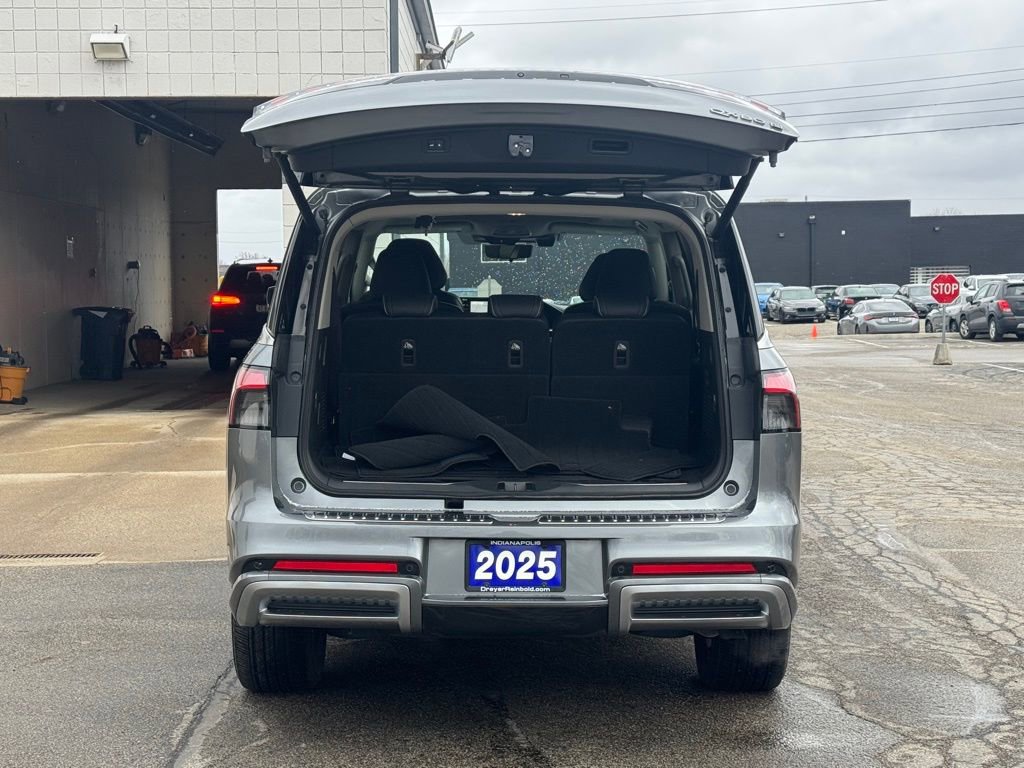 2025 INFINITI Qx80 Sensory