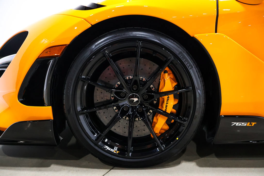 Used 2022 McLaren 765LT photo 37