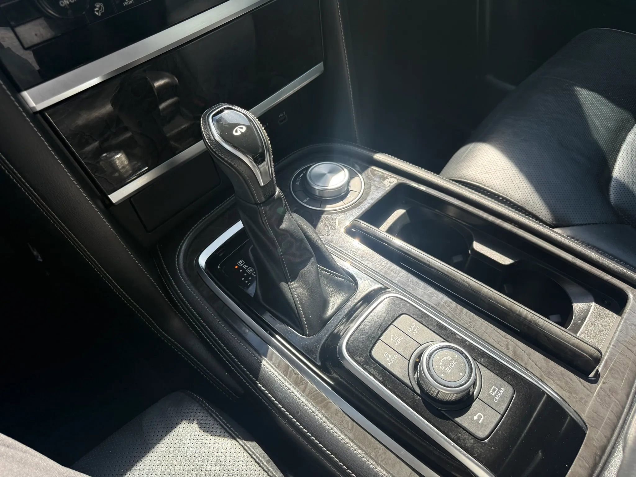 2023 INFINITI Qx80 Luxe