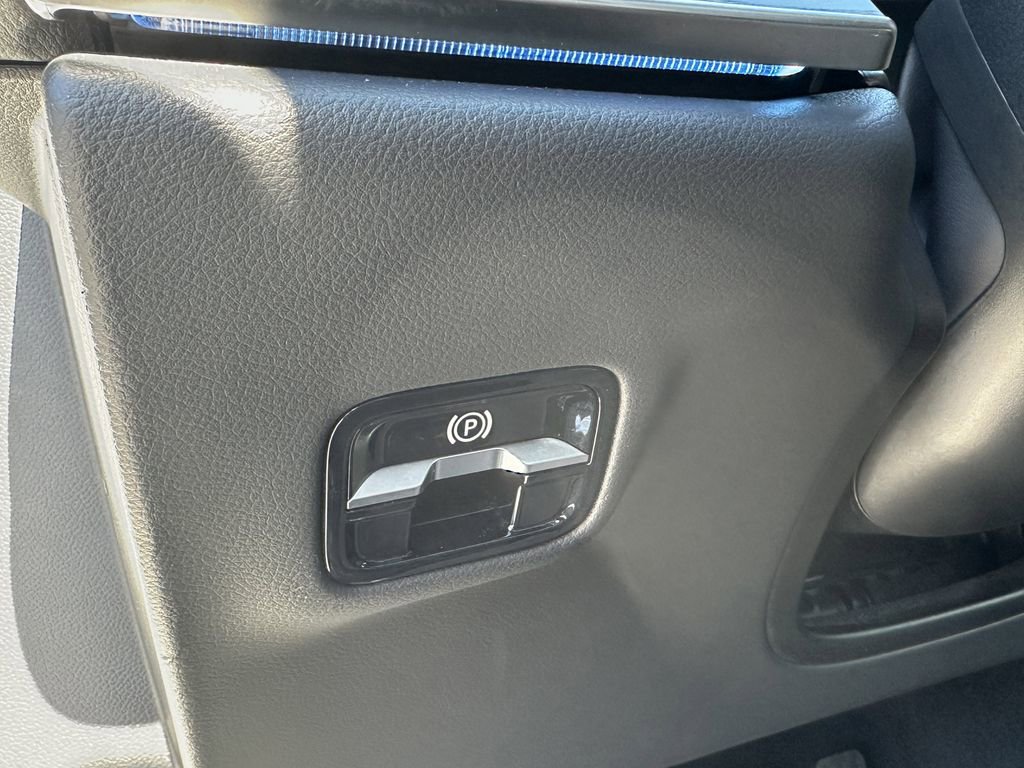 2025 Mercedes-Benz E 350 4MATIC Sedan