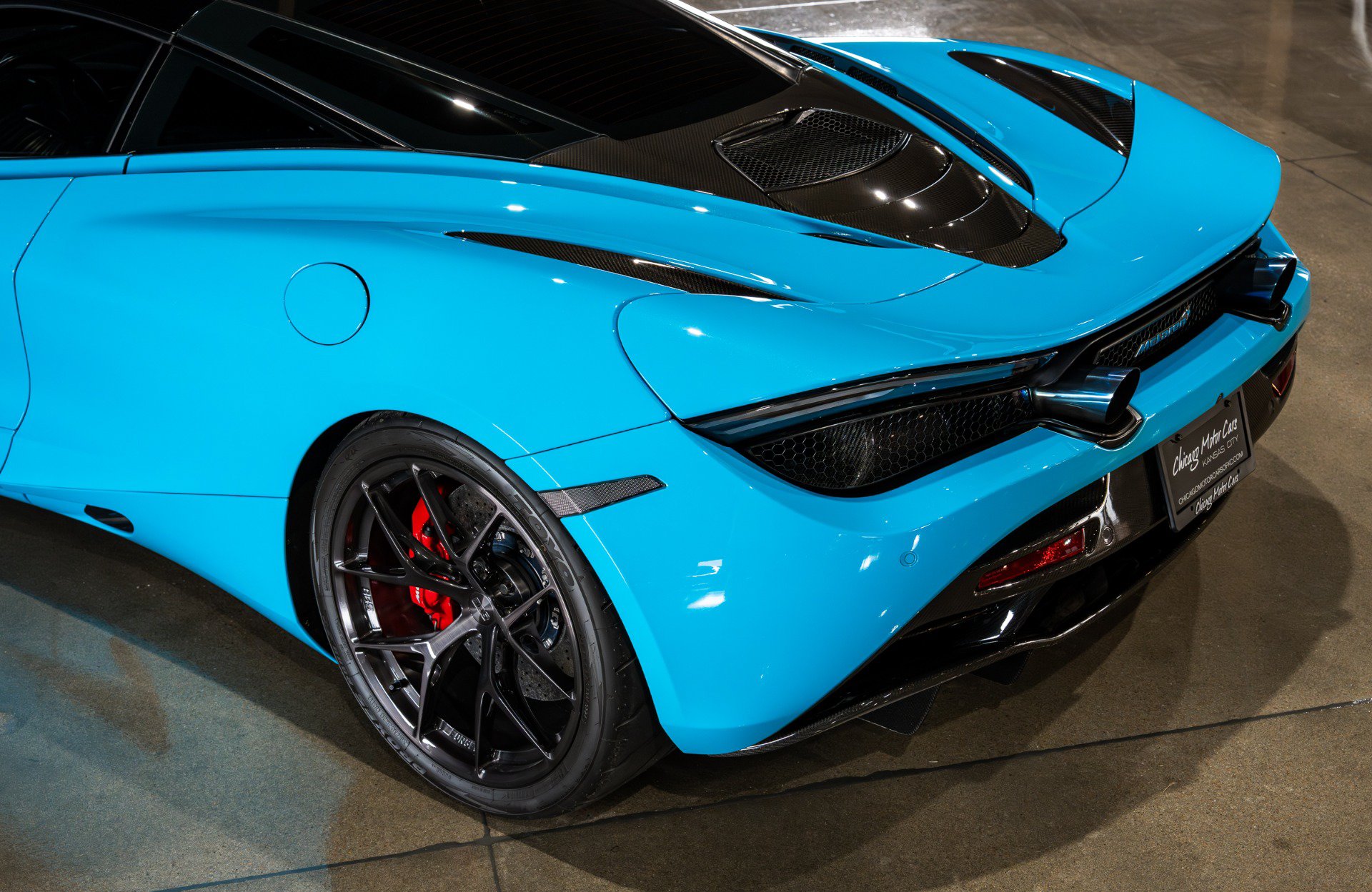Used 2018 McLaren 720S Performance photo 42
