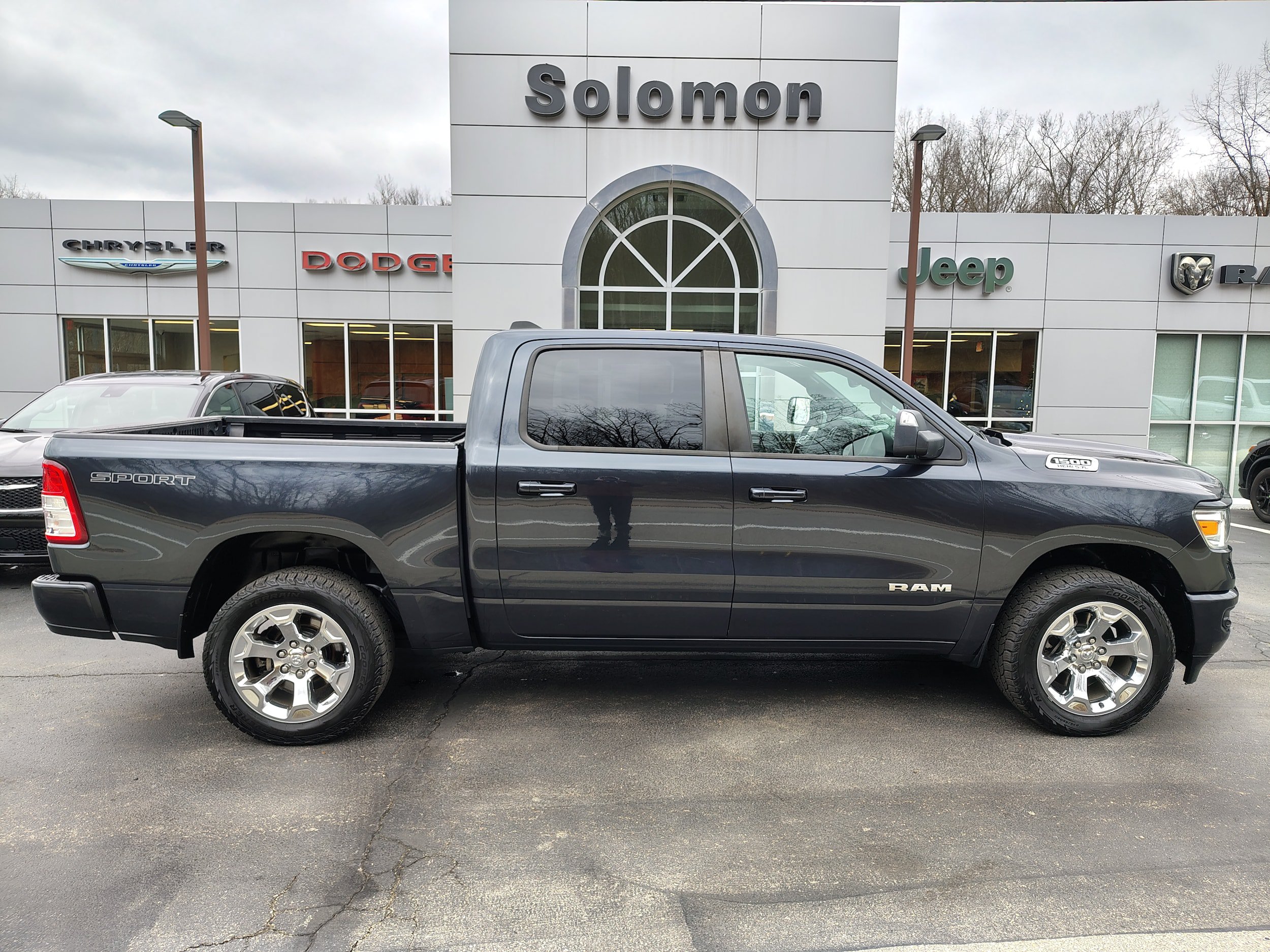 2020 Ram 1500 Big Horn 4x4 Crew Cab 5'7" Box for sale in Carmichaels, PA