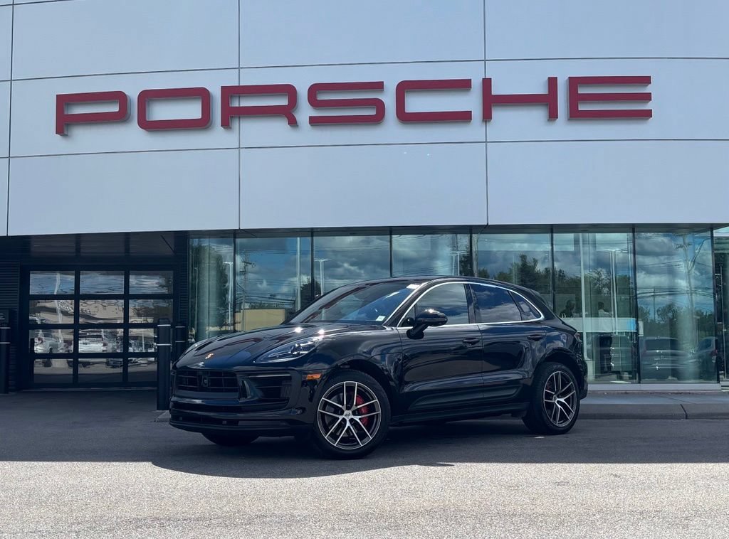 Certified 2023 Porsche Macan S