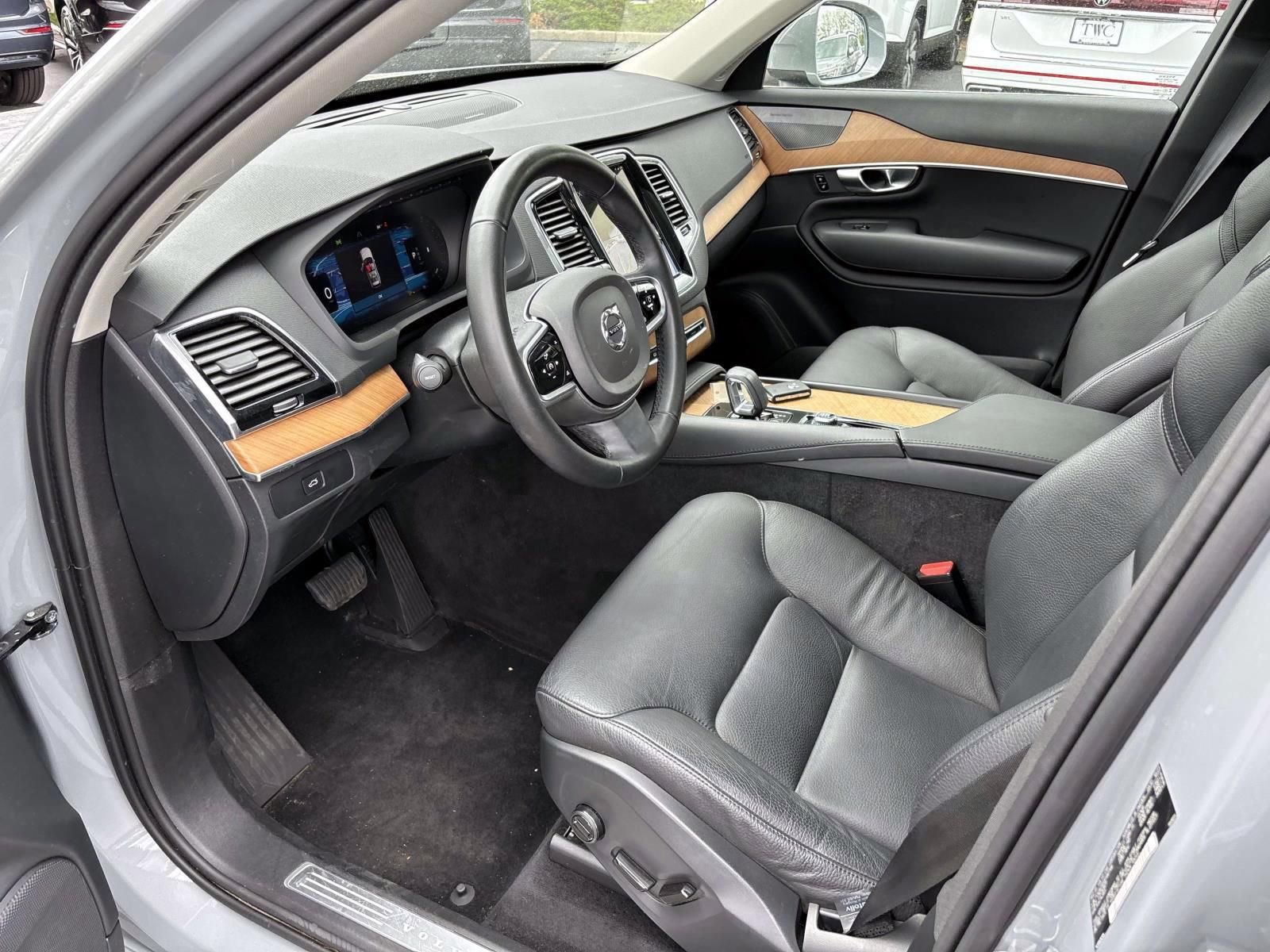 2024 Volvo Xc90 B6 Plus