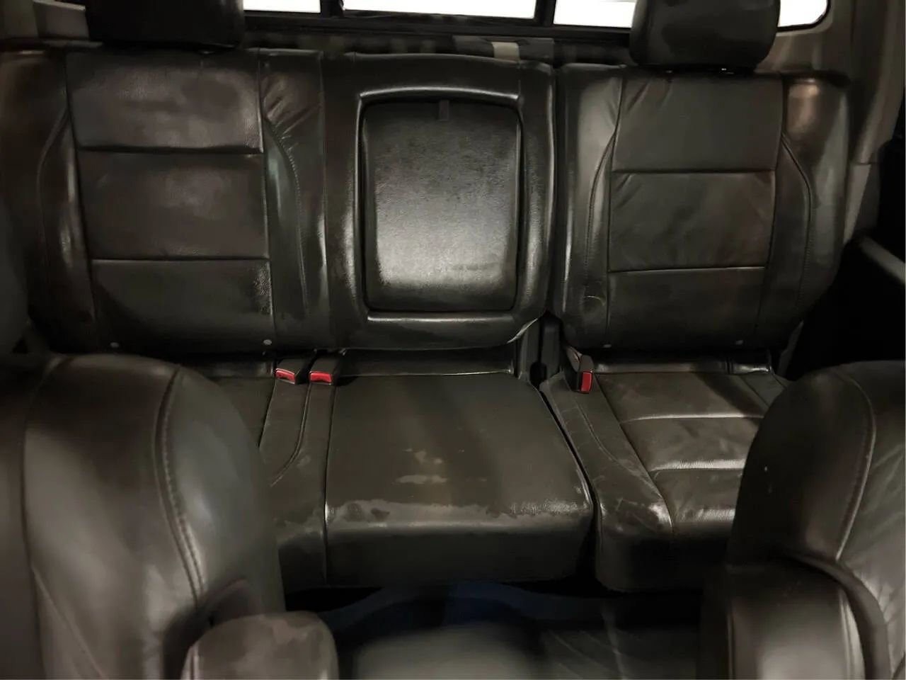 2004 Nissan Titan LE