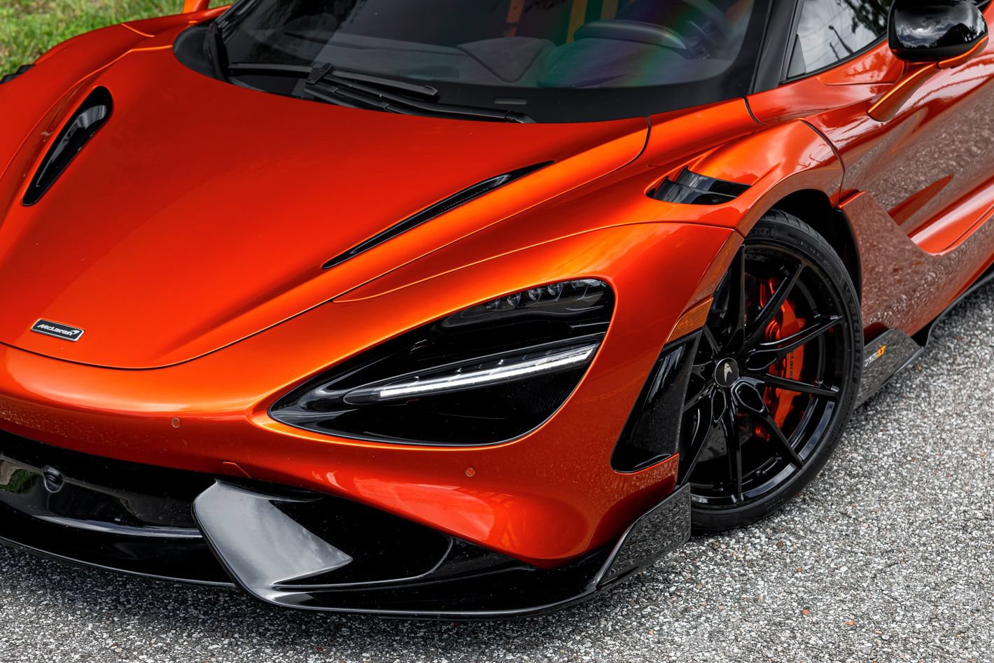 Used 2021 McLaren 765LT photo 46
