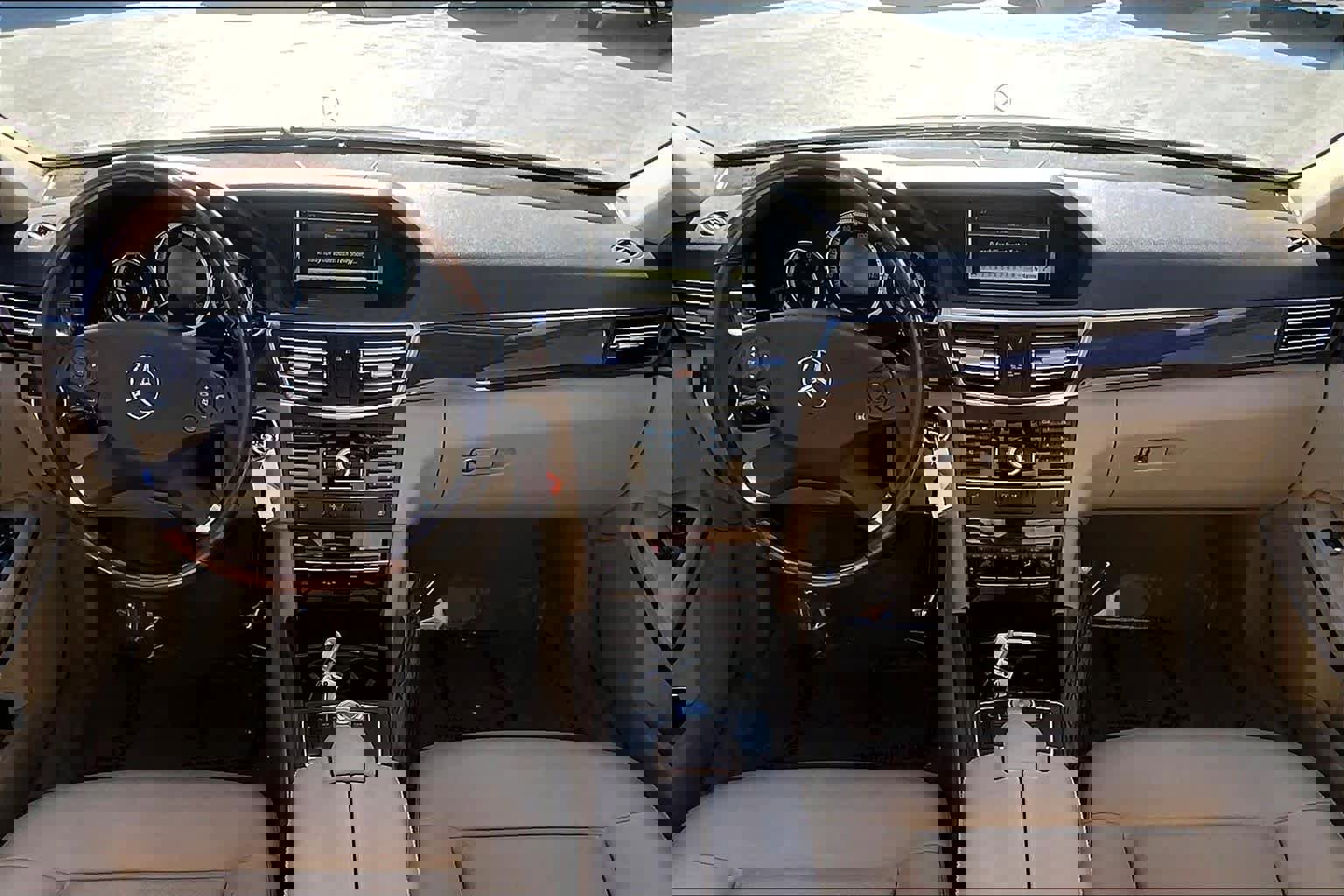 2011 Mercedes-Benz E 350 Sedan