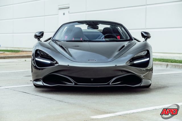 Used 2020 McLaren 720S Performance photo 16