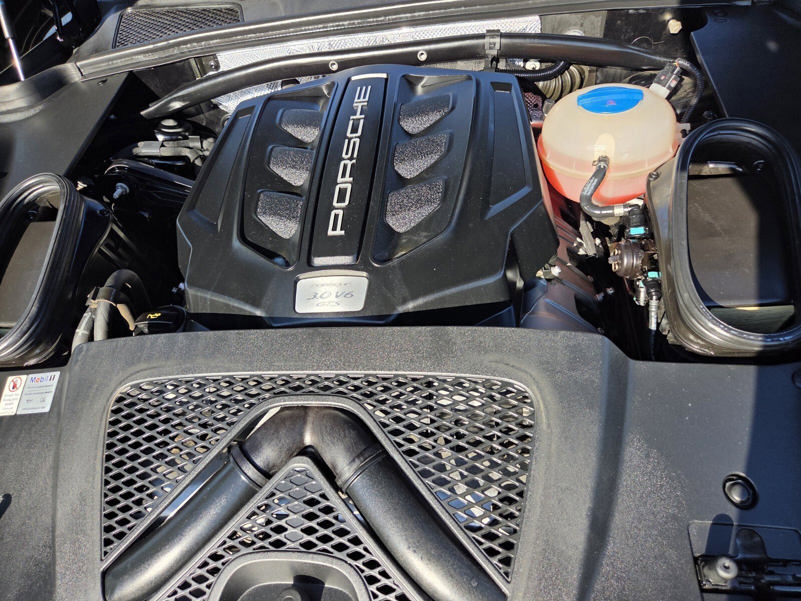 2017 Porsche Macan GTS