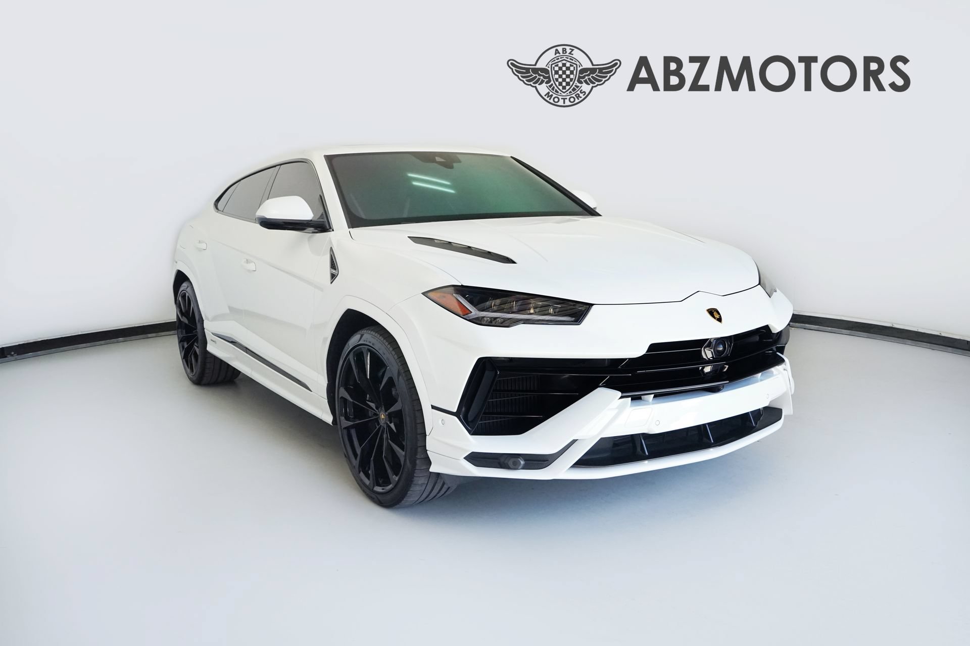 Used 2023 Lamborghini Urus S