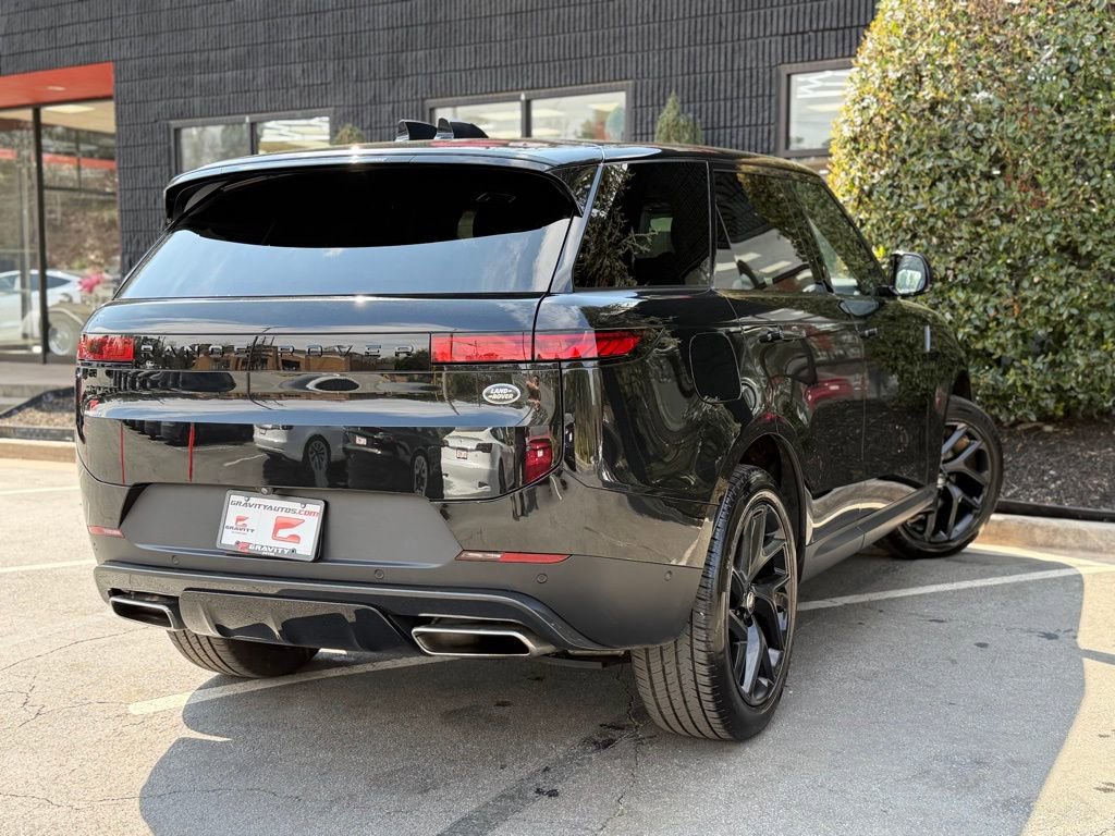 2023 Land Rover Range Rover Sport SE
