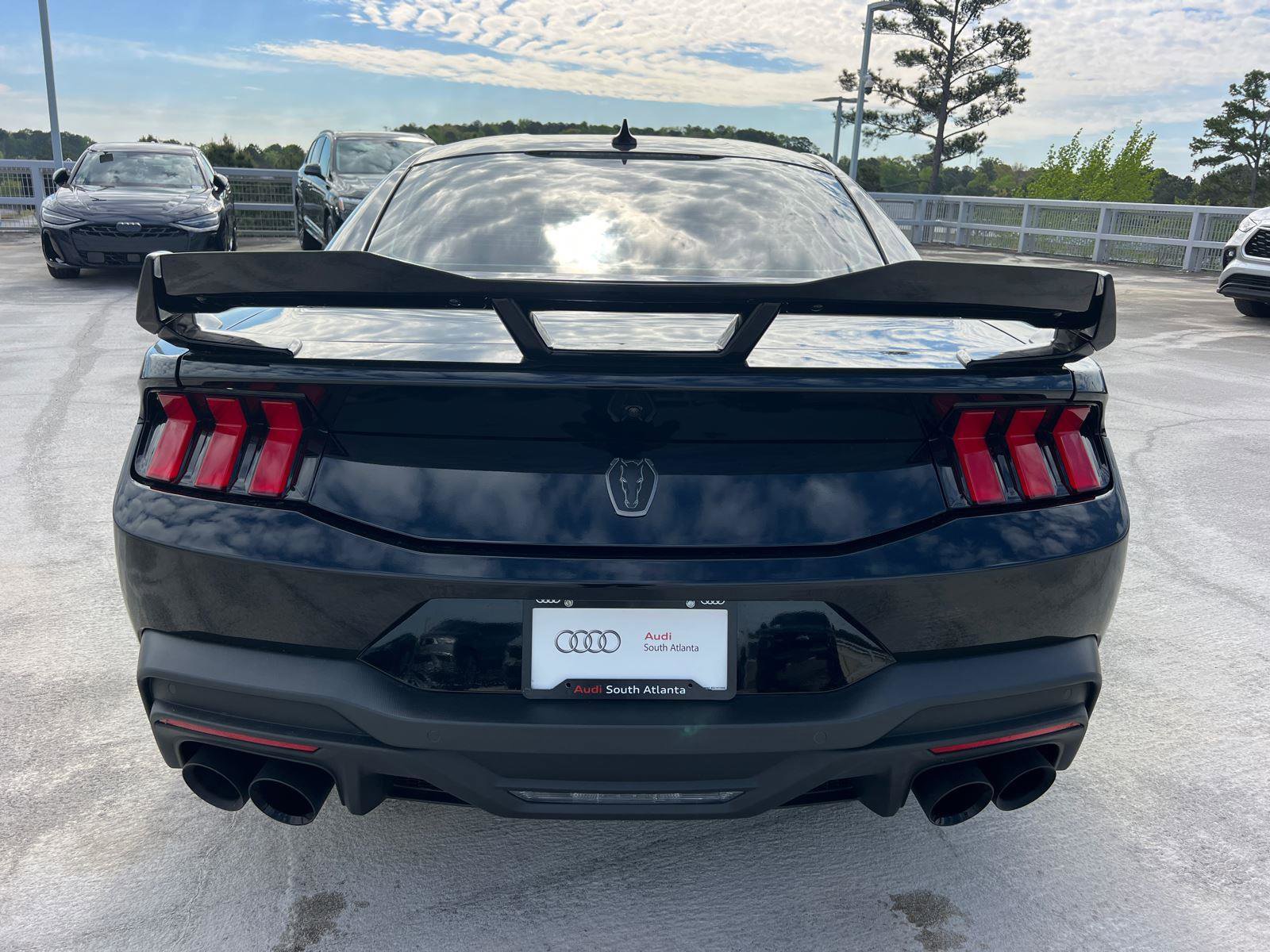 2024 Ford Mustang Dark Horse