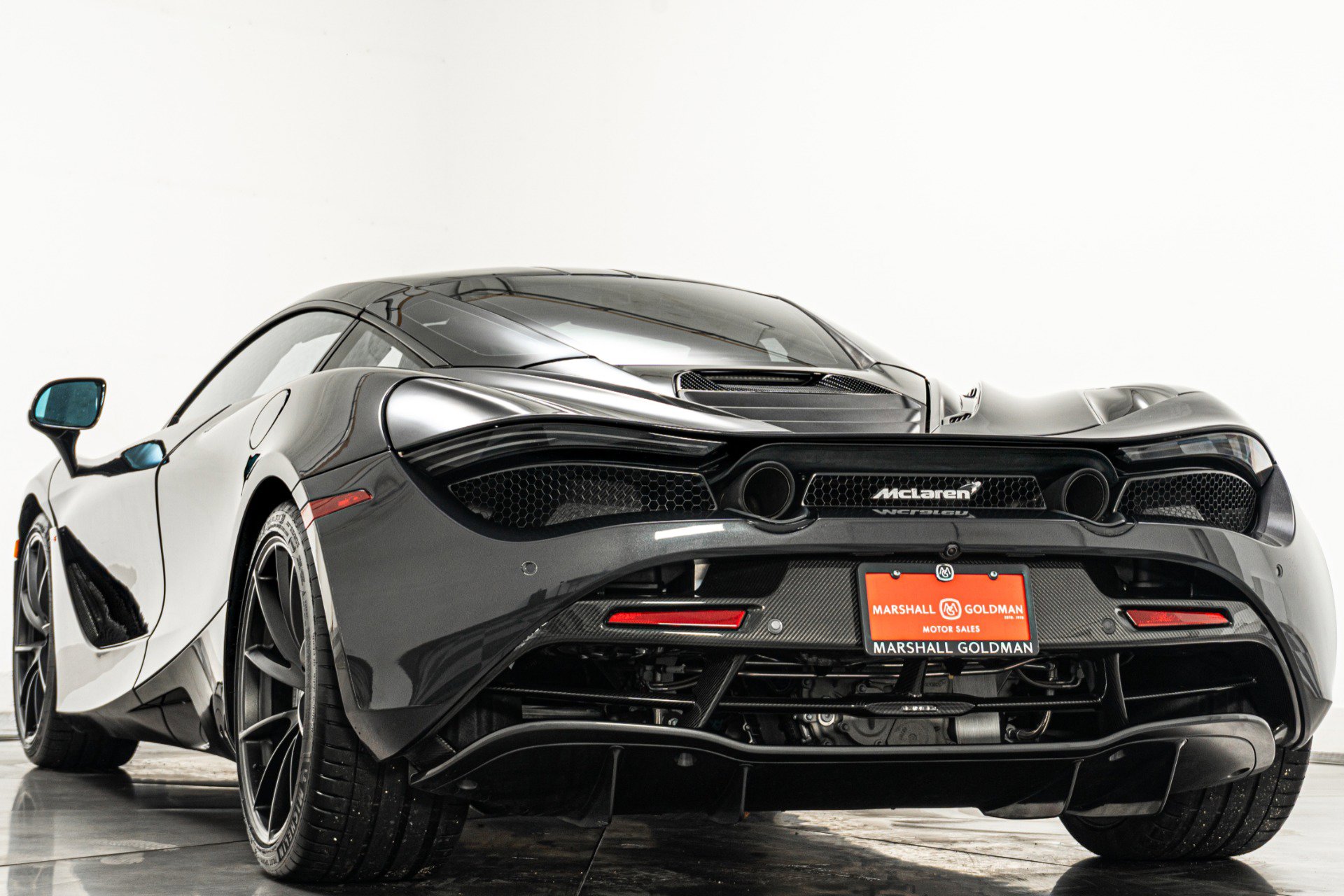 Used 2019 McLaren 720S Luxury photo 7