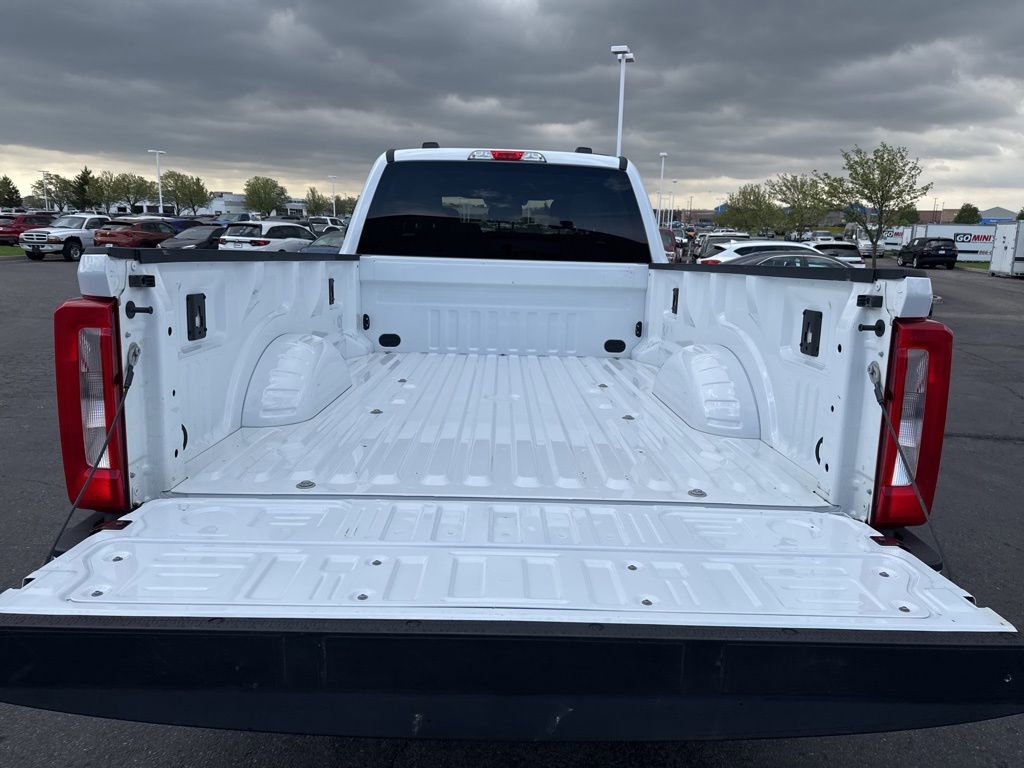 2023 Ford F350 XLT