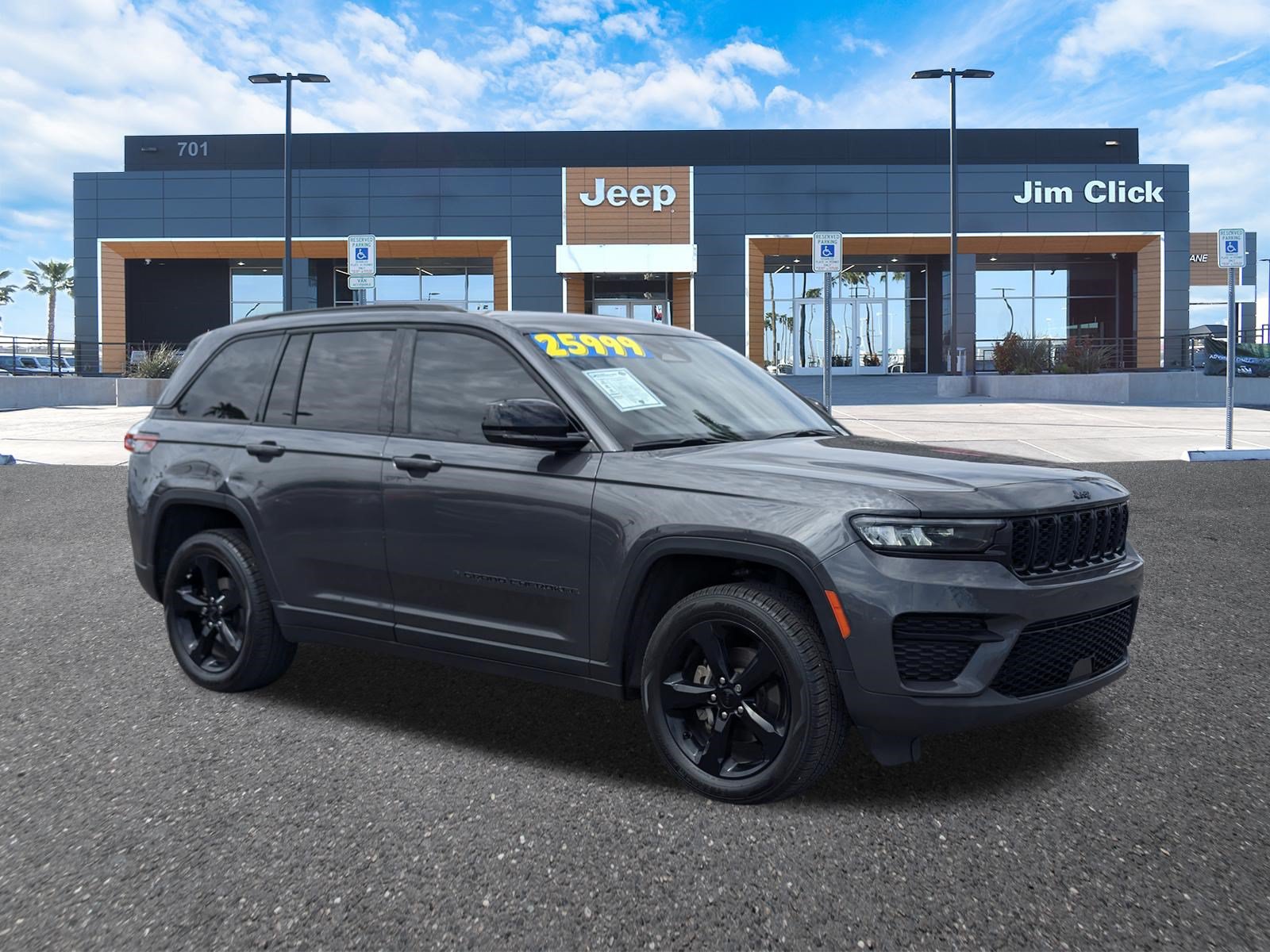 Used 2022 Jeep Grand Cherokee Altitude