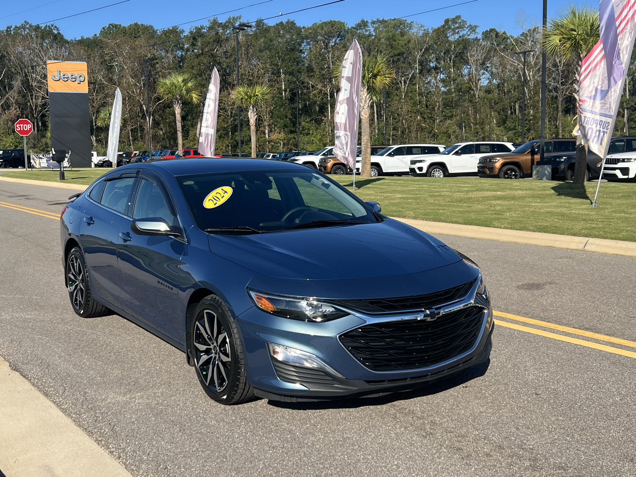 Used 2024 Chevrolet Malibu RS
