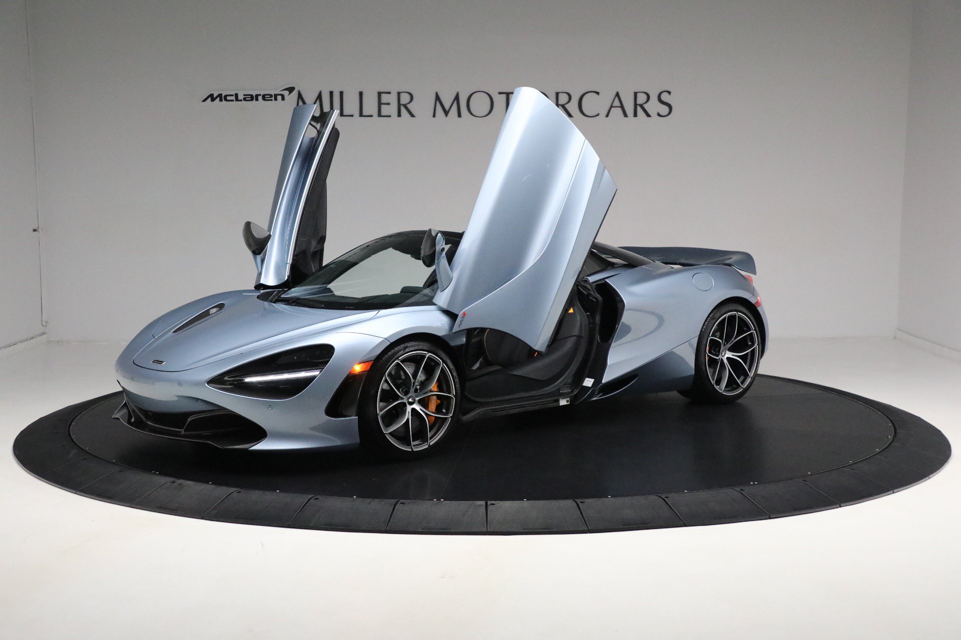 Used 2023 McLaren 720S Performance photo 15