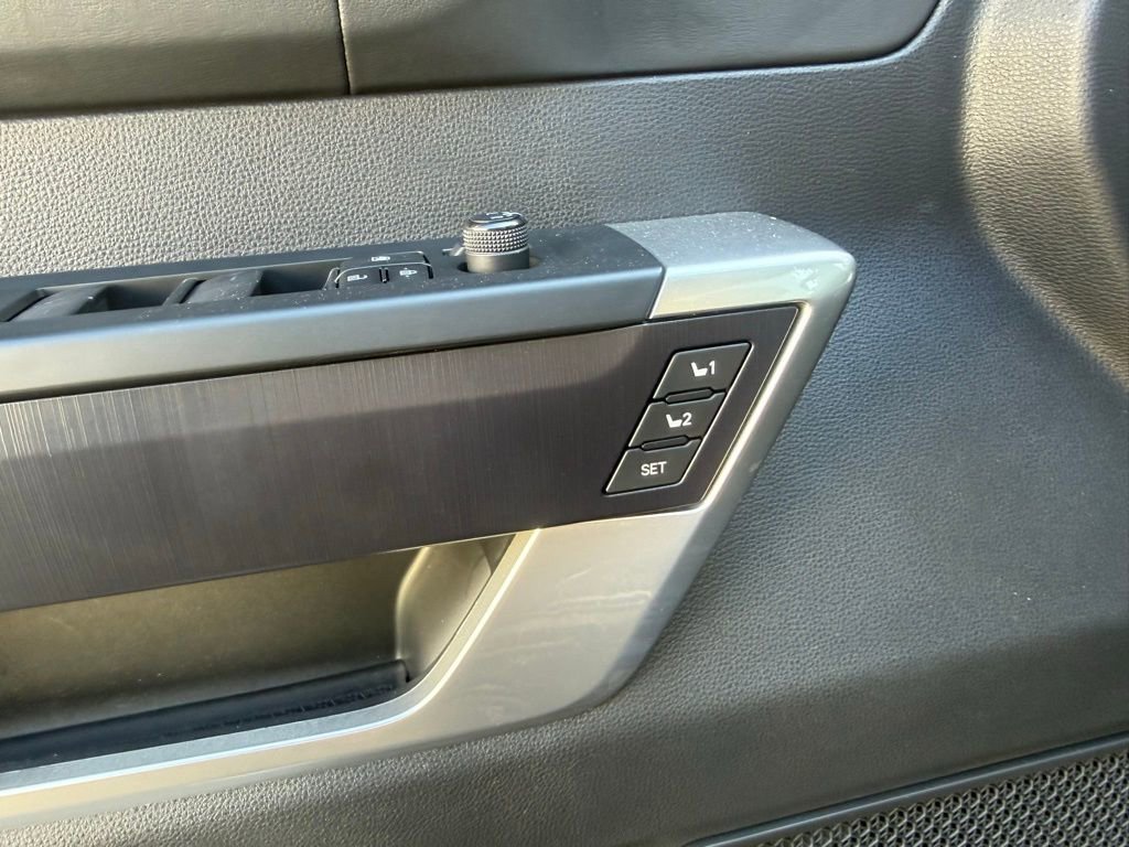 2022 Toyota Tundra Platinum