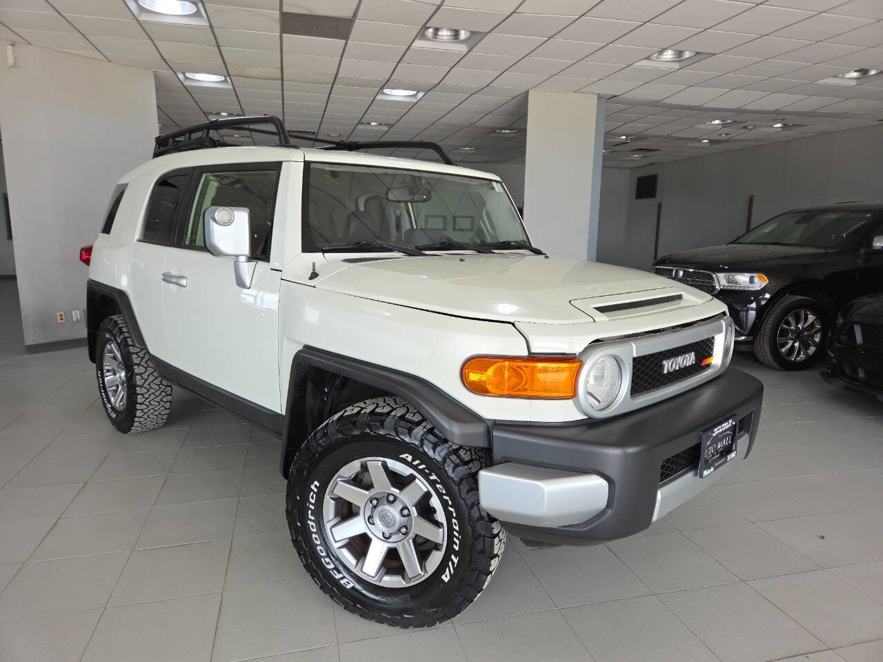 Used 2014 Toyota FJ Cruiser 4WD w/ Upgrade Package