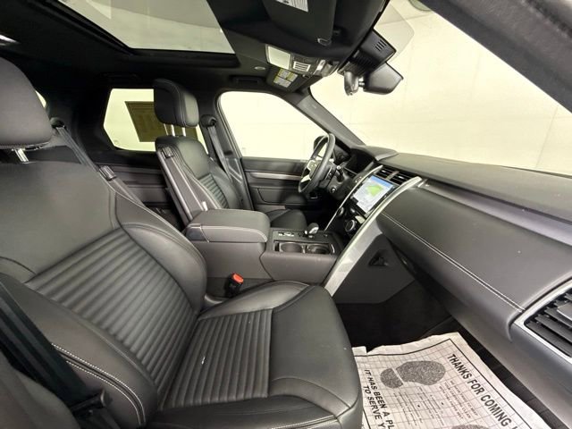 2025 Land Rover Discovery Dynamic SE