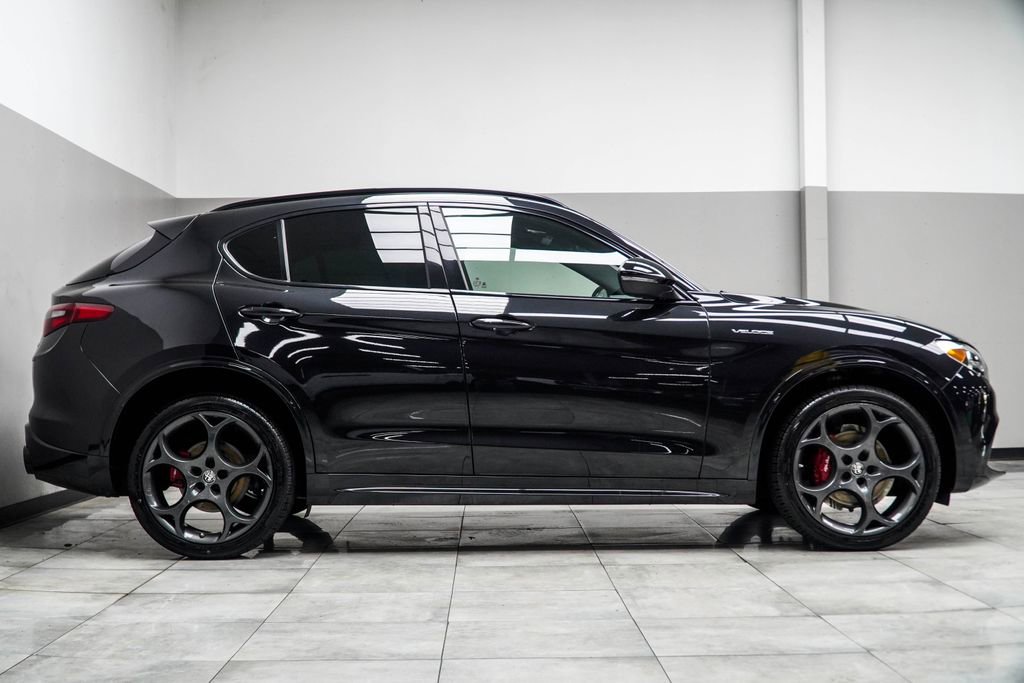 2023 Alfa Romeo Stelvio Veloce