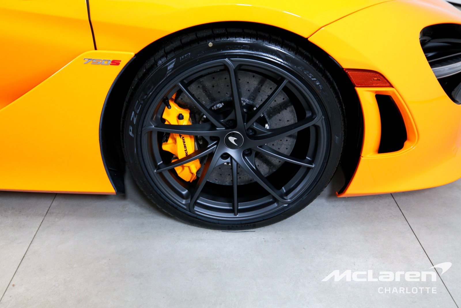 Used 2026 McLaren 750S Spider photo 25