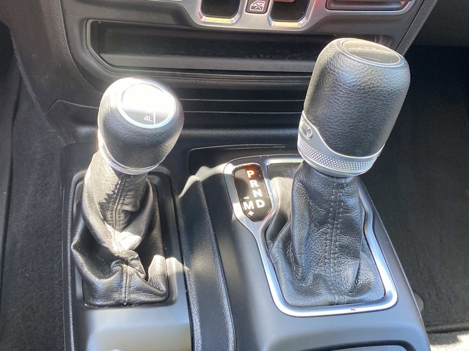 2021 Jeep Gladiator Willys