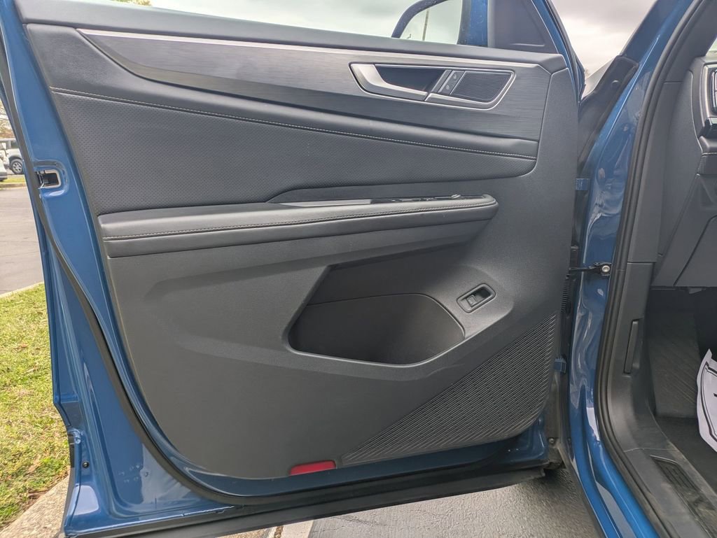 2025 Volkswagen Atlas Cross Sport SE