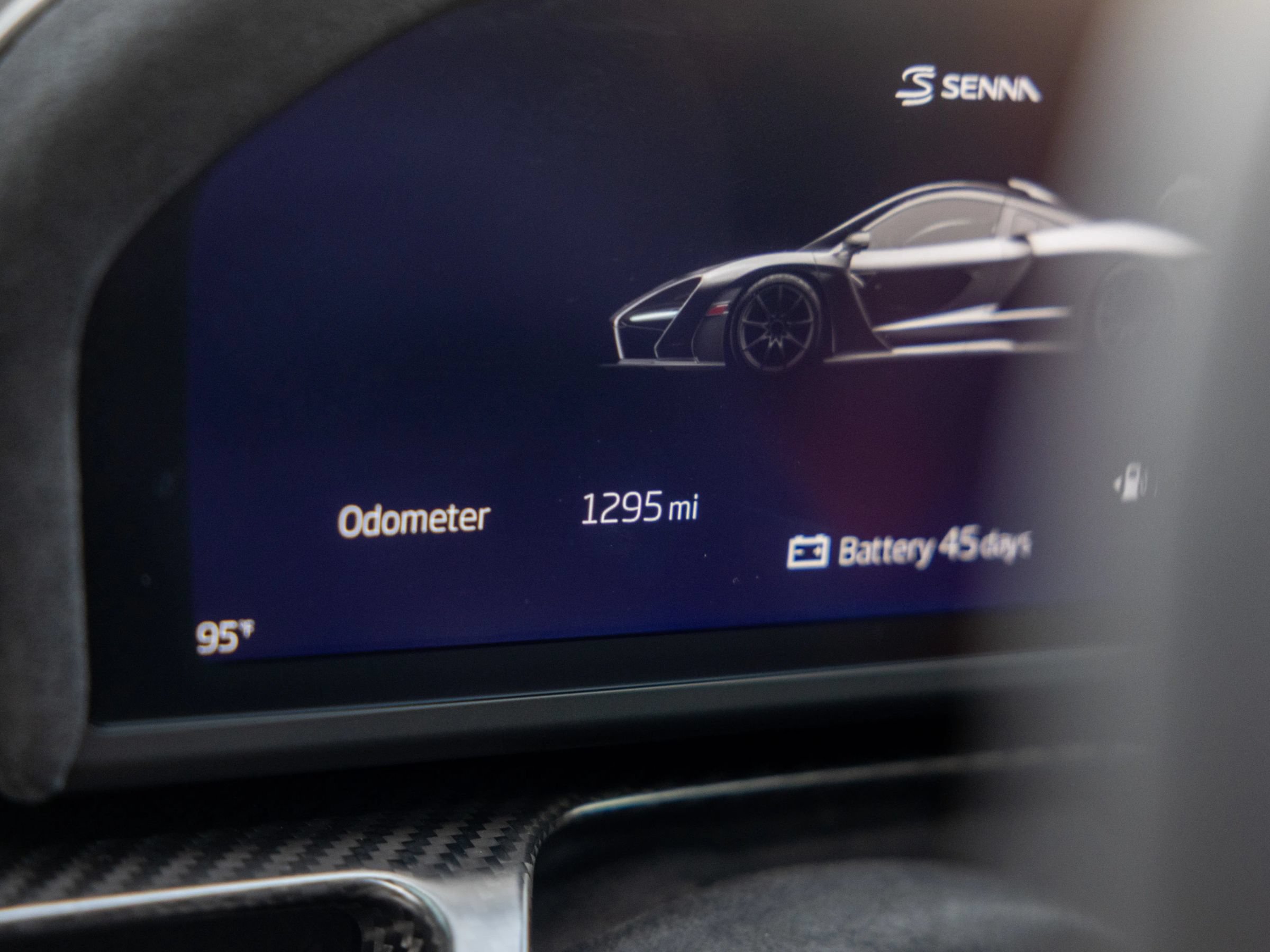 Used 2019 McLaren Senna photo 40