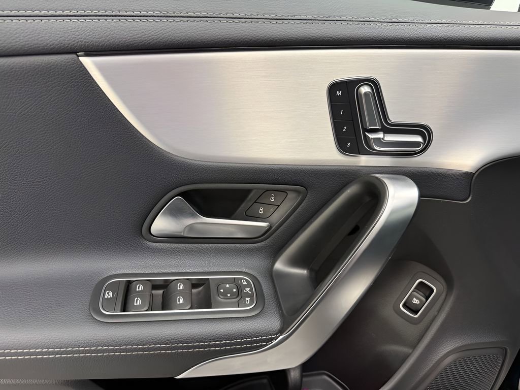 2025 Mercedes-Benz CLA 250 4MATIC