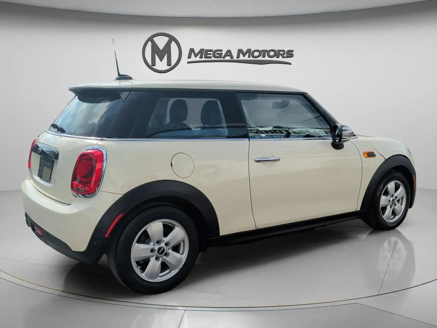 2019 MINI Cooper 2-Door Hardtop