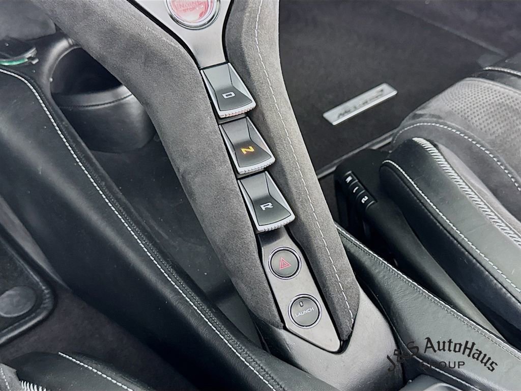 Used 2020 McLaren 720S Performance photo 21