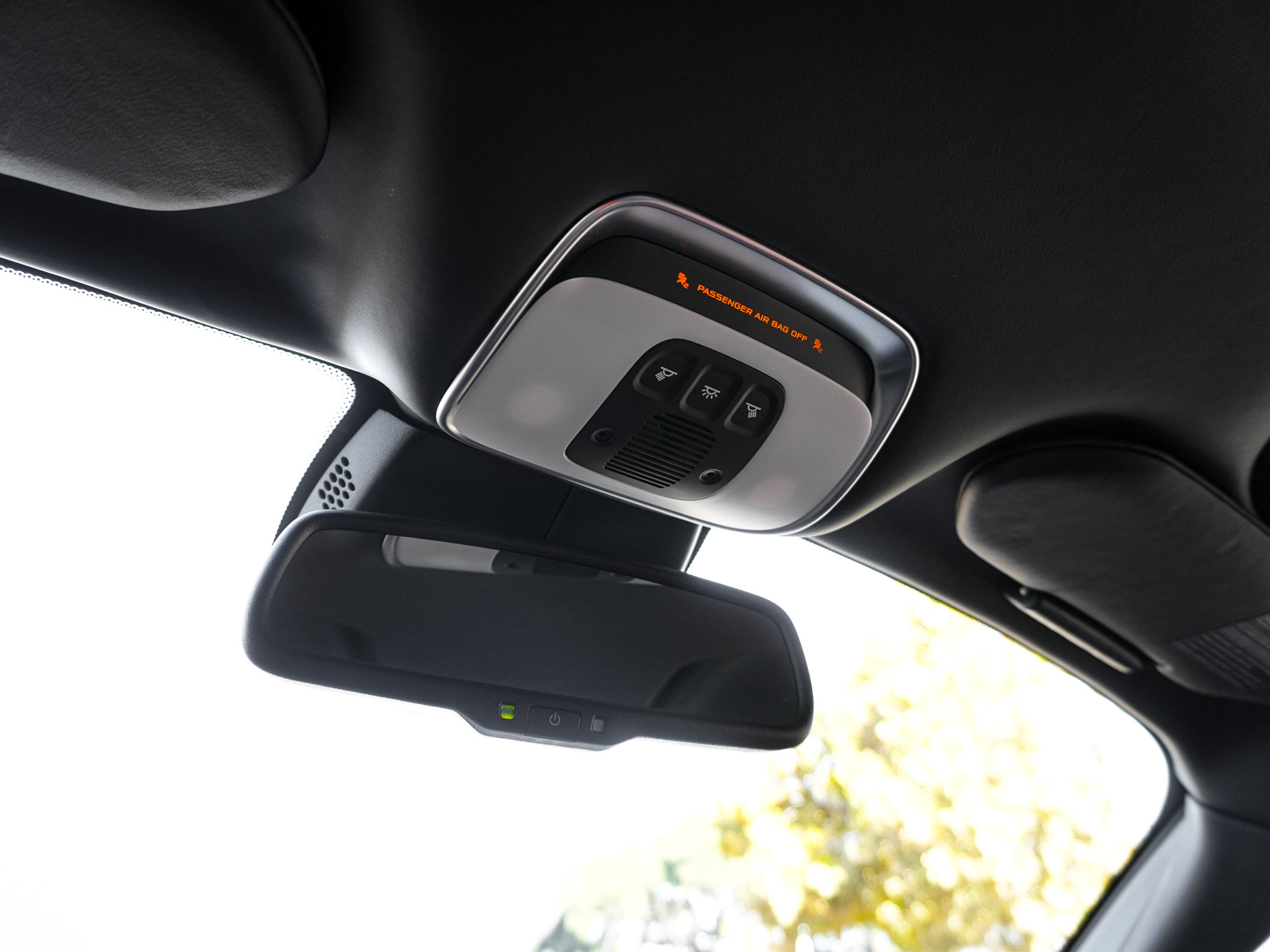 Used 2018 McLaren 720S Luxury photo 31