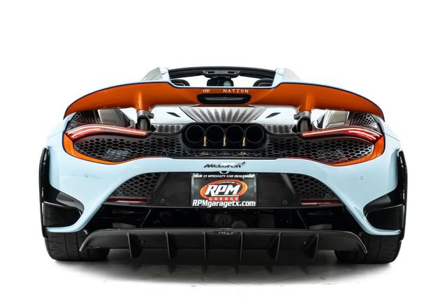 Used 2022 McLaren 765LT photo 13