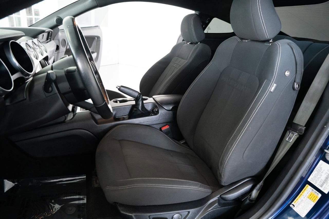 2020 Ford Mustang Coupe