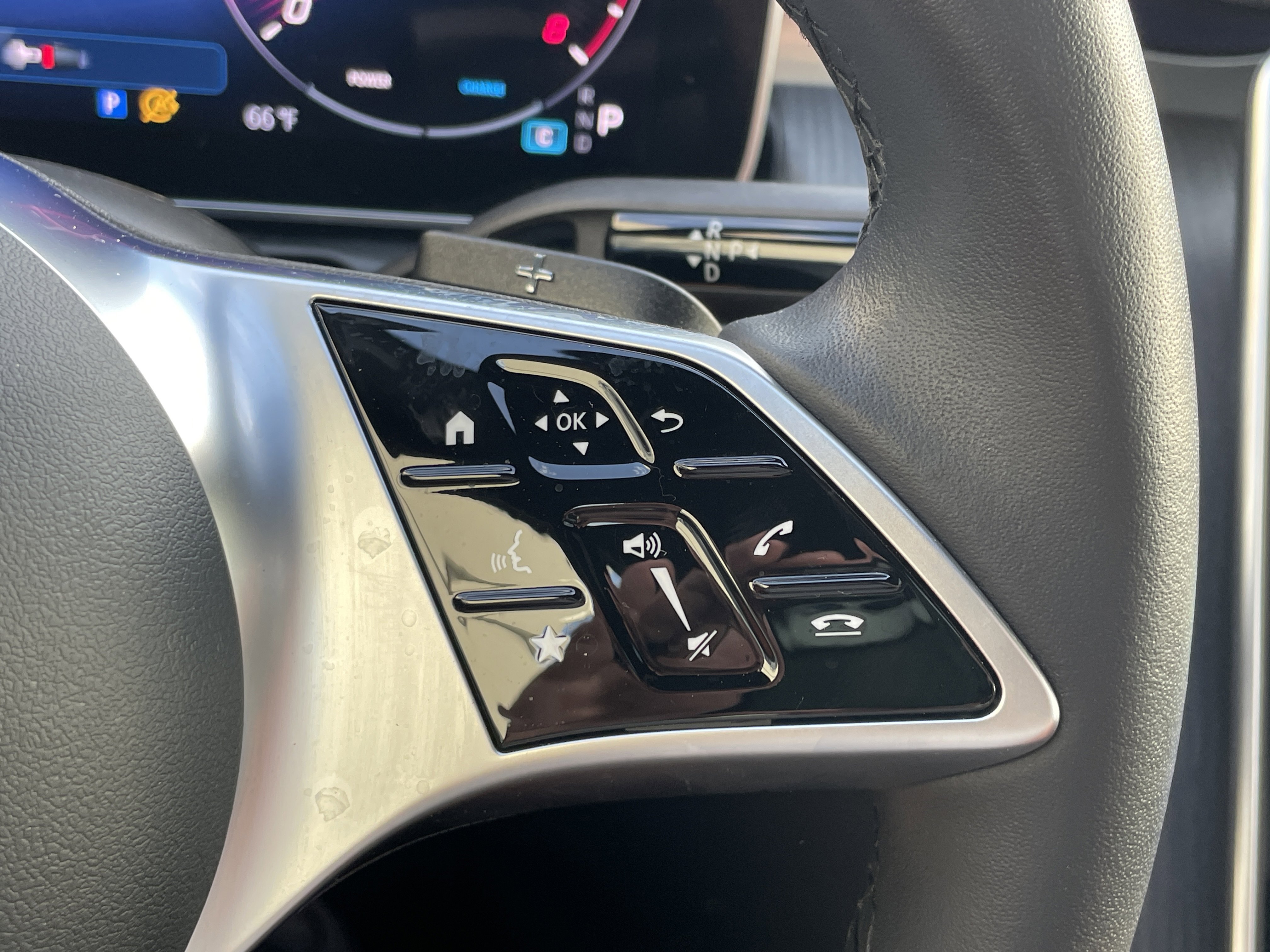 2025 Mercedes-Benz C 300 Sedan