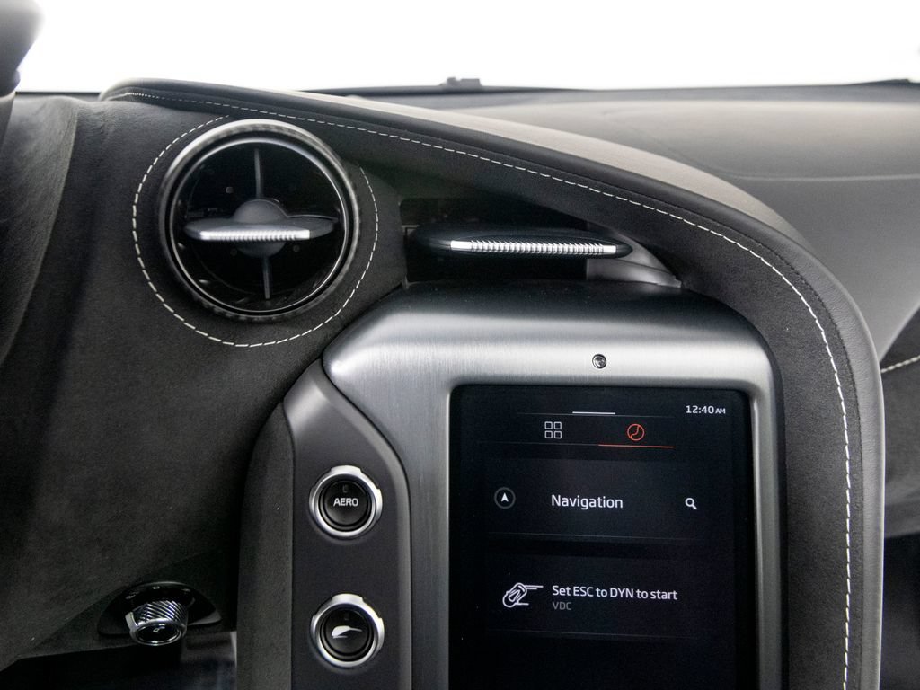 Used 2025 McLaren 750S photo 18