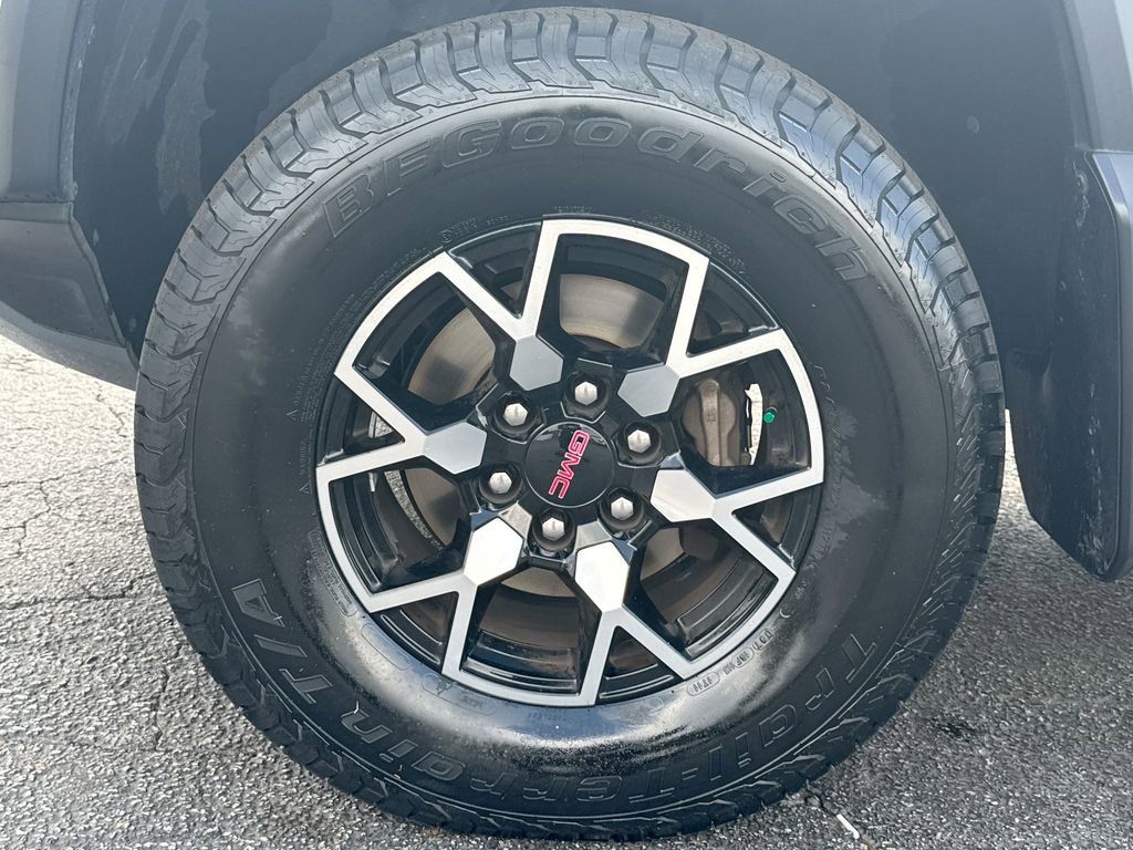 2023 GMC Canyon AT4X