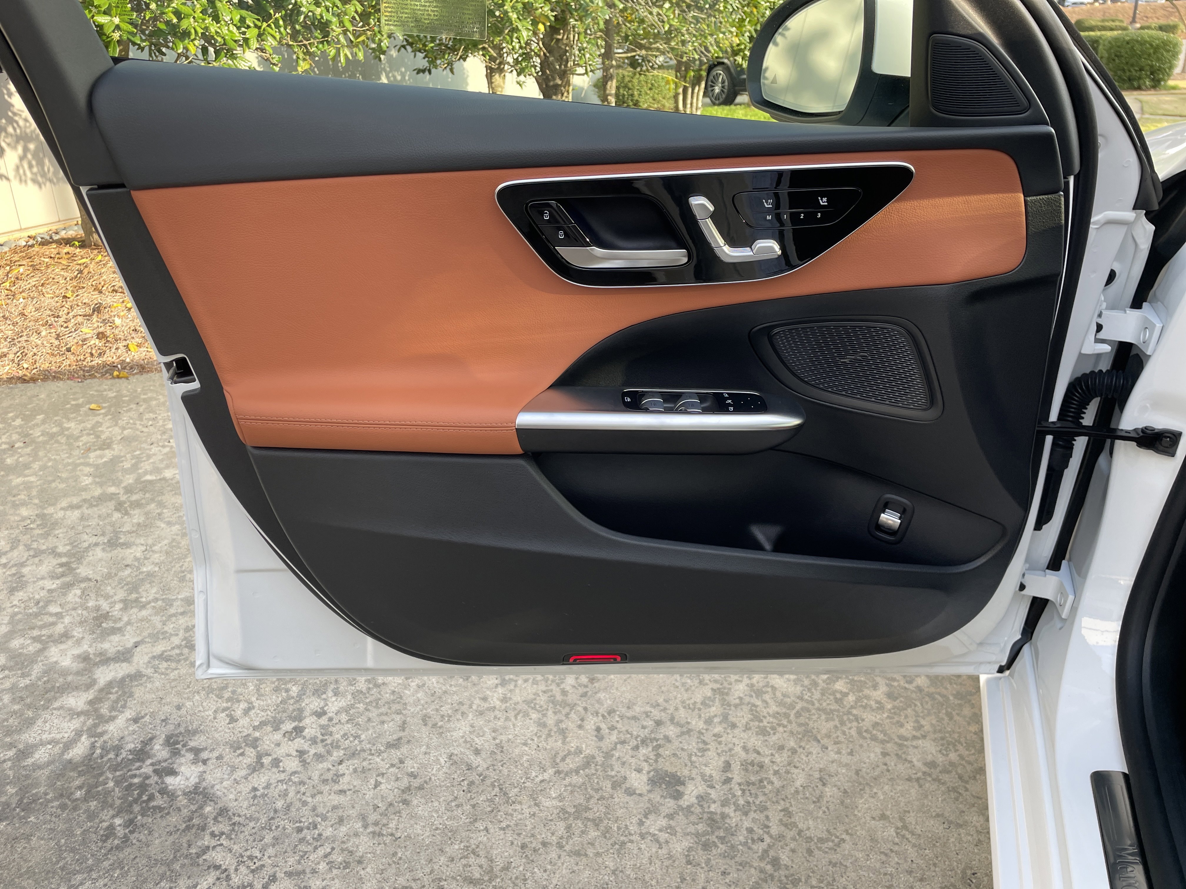 2025 Mercedes-Benz C 300 Sedan