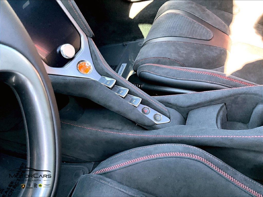 New 2027 McLaren 750S photo 8