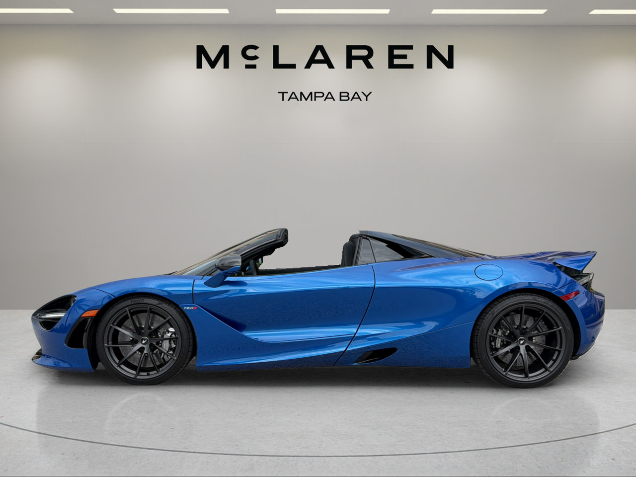 Used 2022 McLaren 720S Spider 2