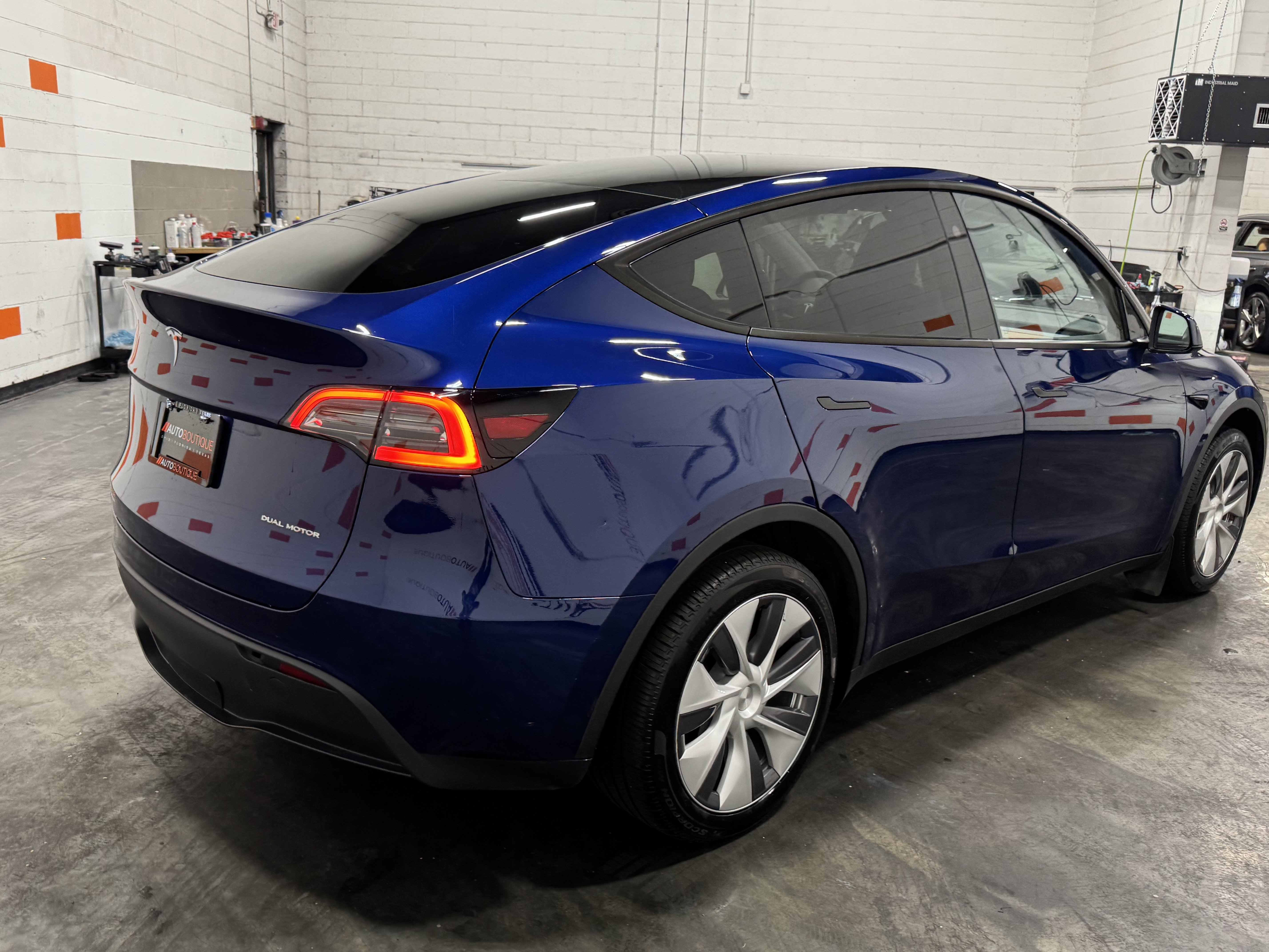 2024 Tesla Model Y Long Range