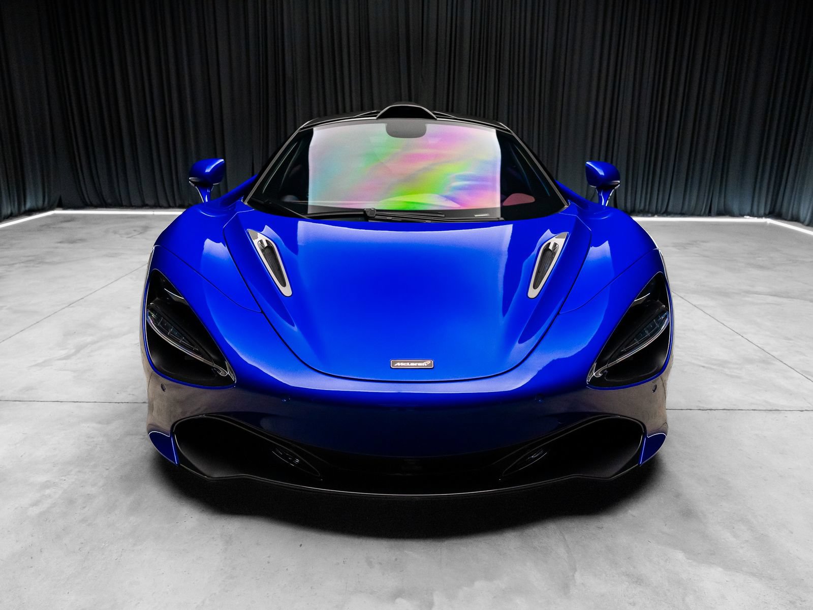 Used 2018 McLaren 720S Luxury photo 12