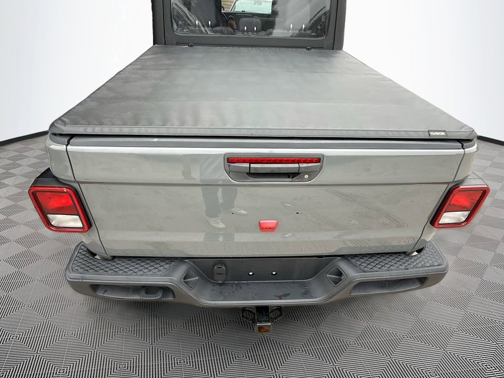 2022 Jeep Gladiator Sport