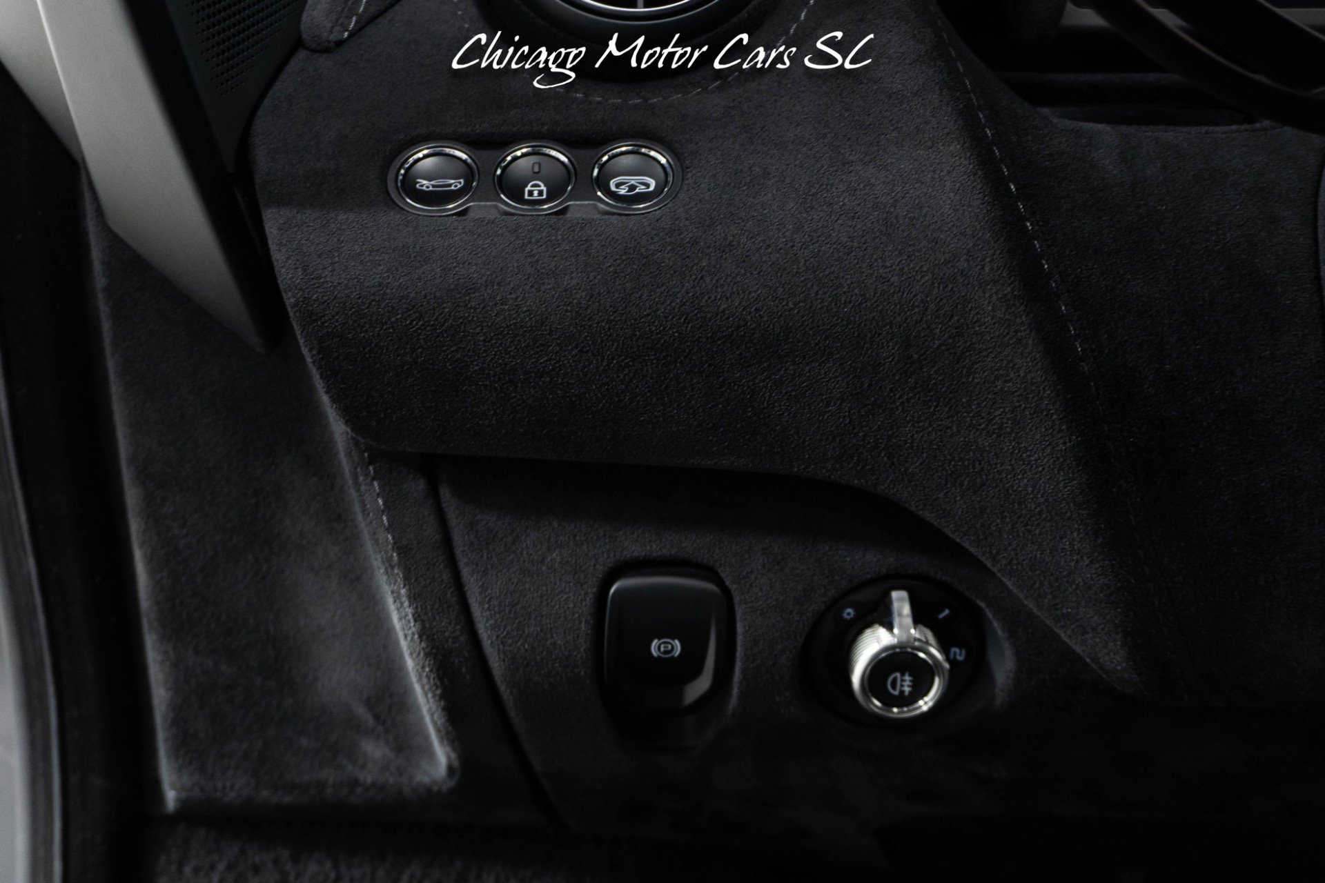 Used 2019 McLaren 720S photo 37