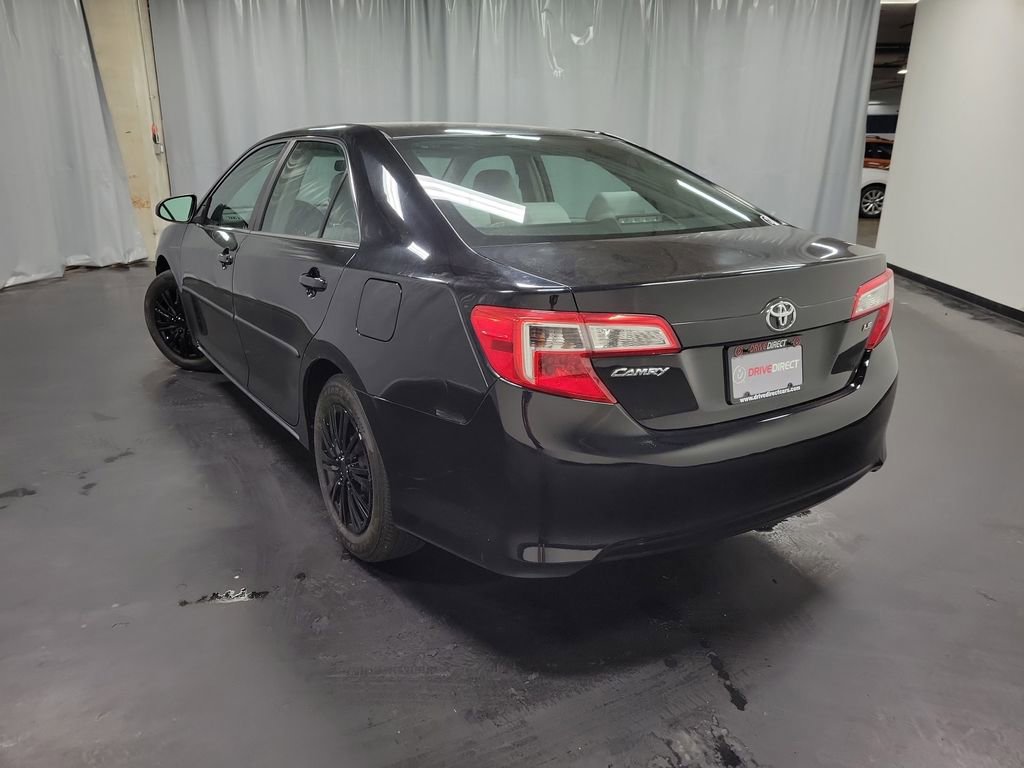 2014 Toyota Camry LE