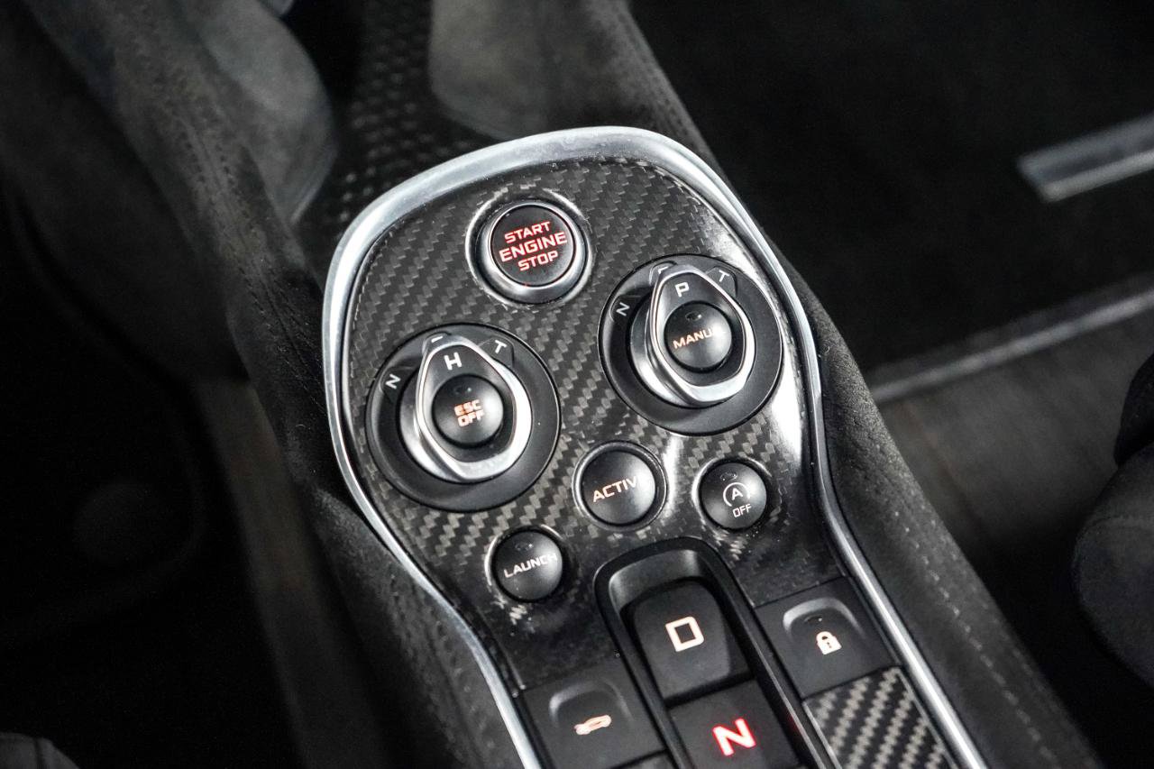 Used 2019 McLaren 600LT photo 24